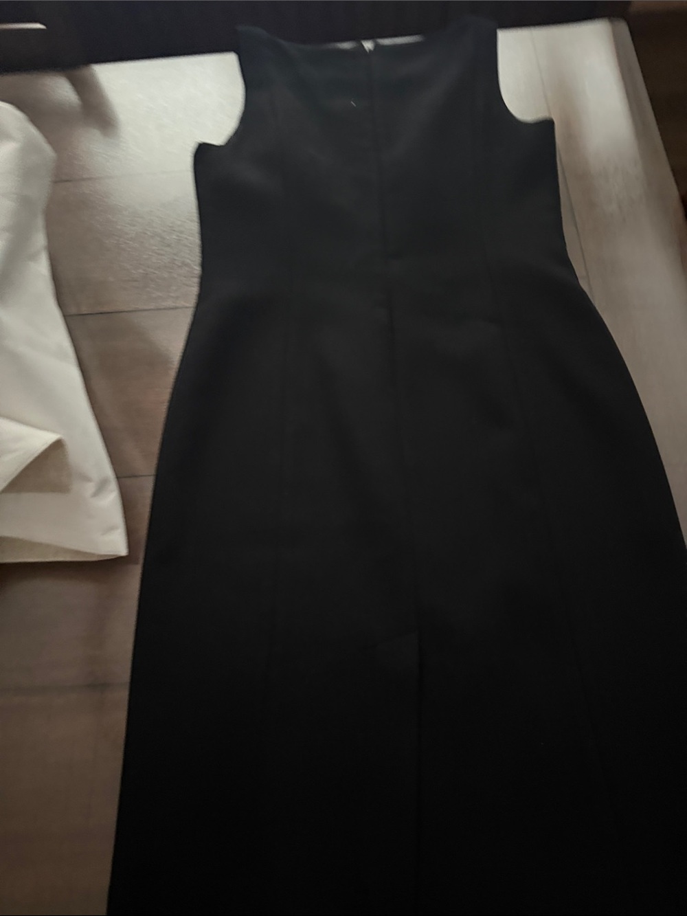 Dress Subcategory Classification - Picture 3 of 5